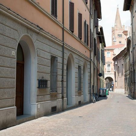 Saffi Apartment Forlì Екстериор снимка